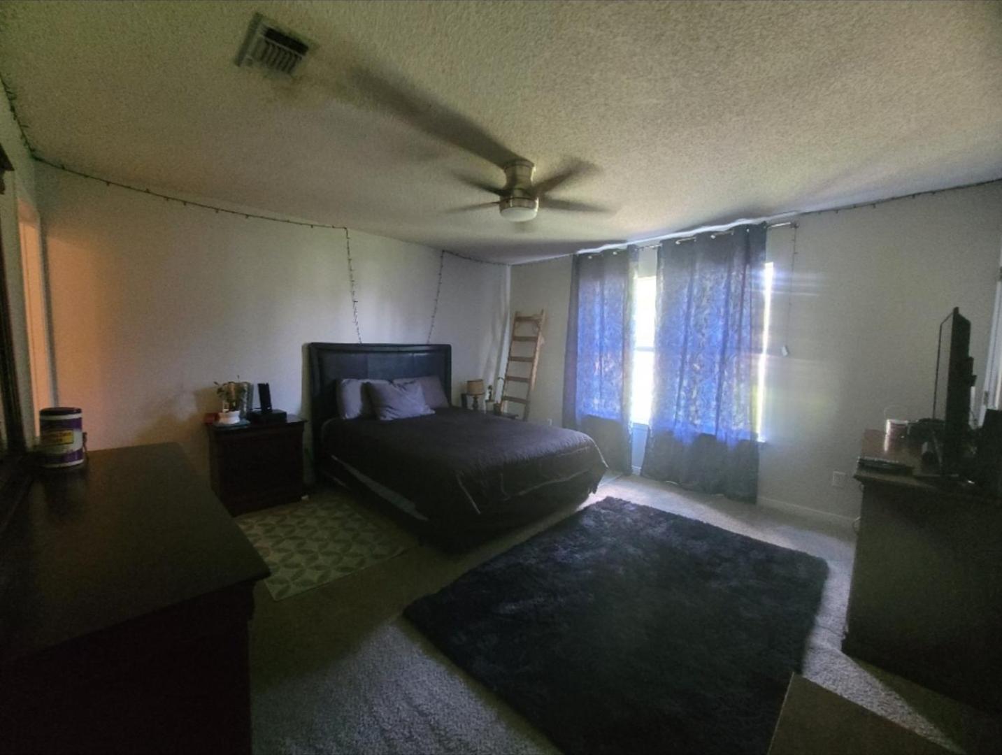 Bedroom Four Minutes From Beach เพนซาโคลา ภายนอก รูปภาพ
